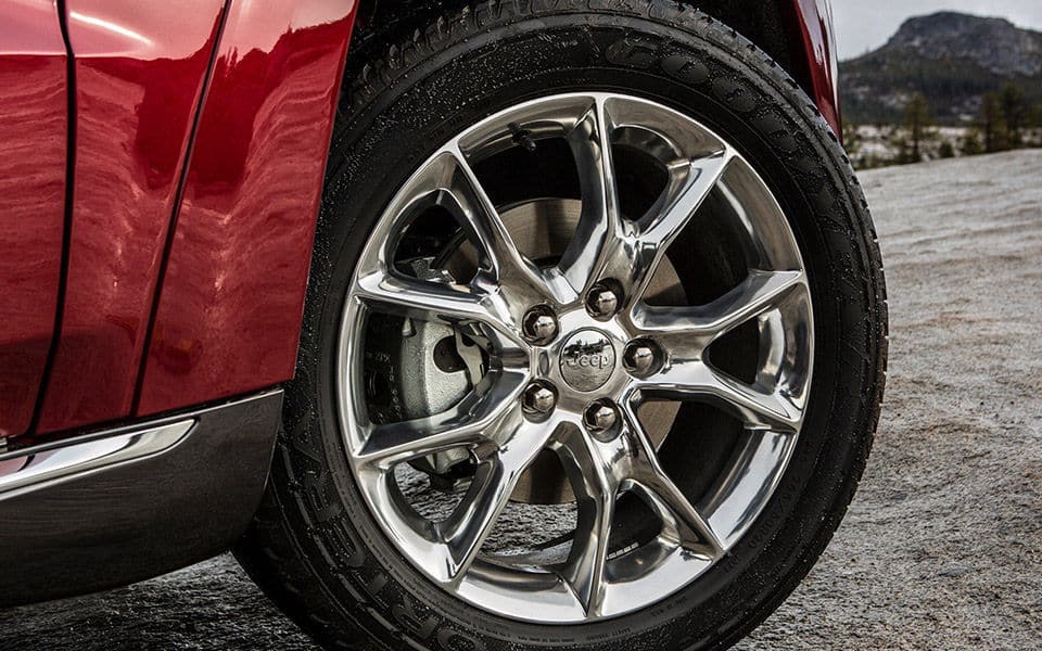 Jeep grand cherokee polished aluminum wheels