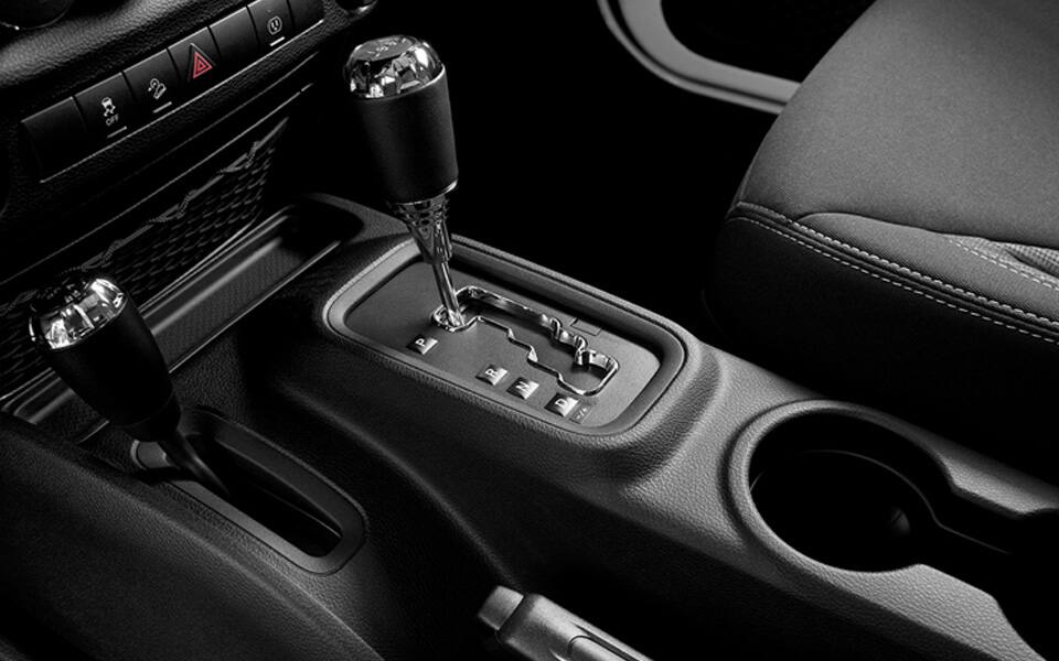 Jeep wrangler automatic transmission capacity