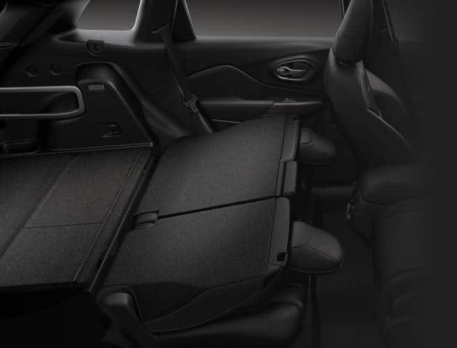 2016 Jeep Cherokee Seats Down for Storage