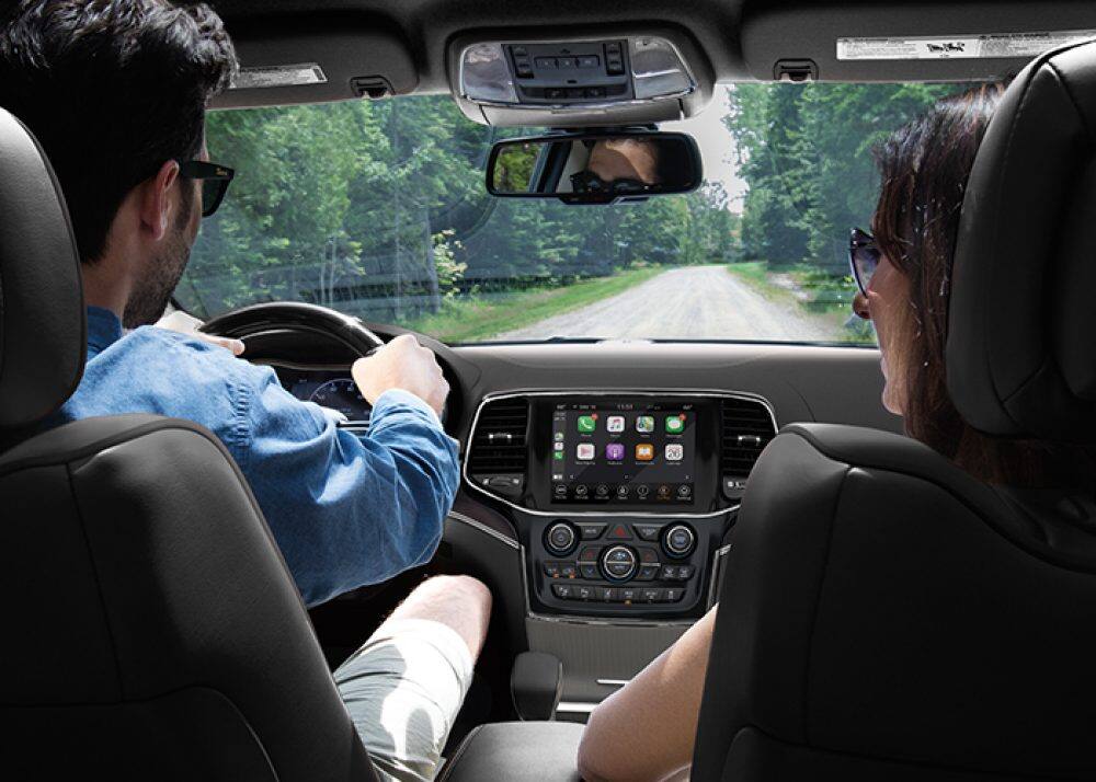 Jeep Grand Cherokee Connectivity