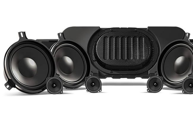 Which speakers come standard with 430N system? | Jeep Wrangler Forum