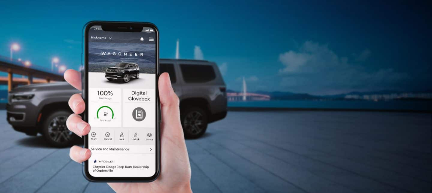 Un smartphone muestra las opciones de Wagoneer Connect.