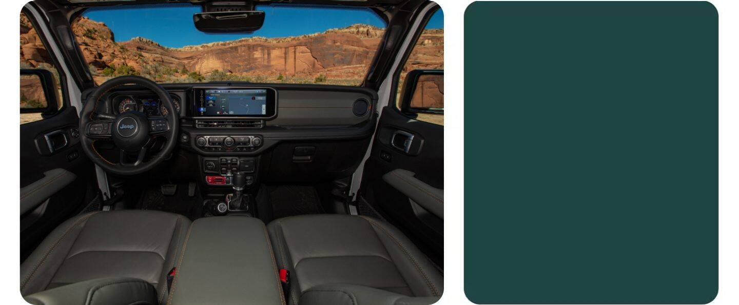 Los asientos delanteros de la Jeep Gladiator Rubicon X 2026 con las puertas y el techo extraídos. 