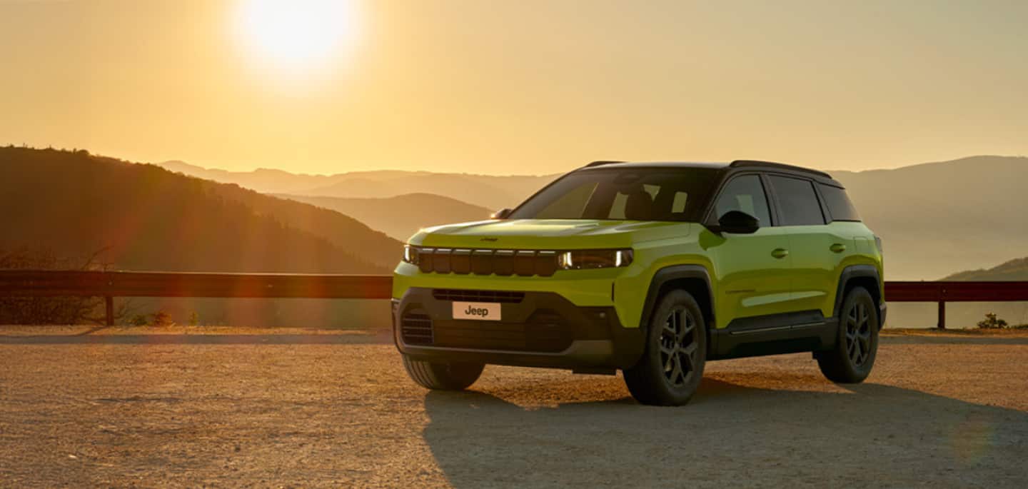 A Jeep Avenger in the city centre. 