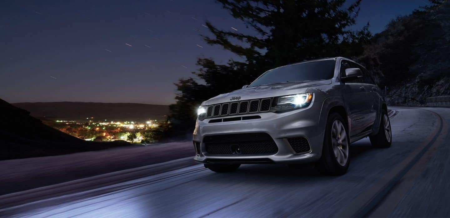 2018 Jeep Grand Cherokee Photo And Video Gallery