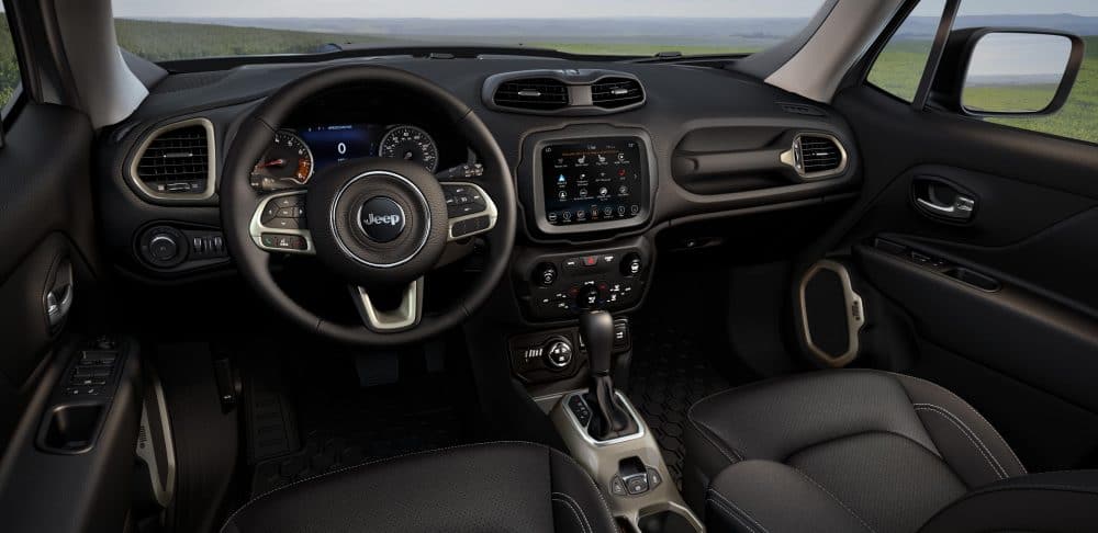 Driver's seat inside 2018 Jeep Renegade