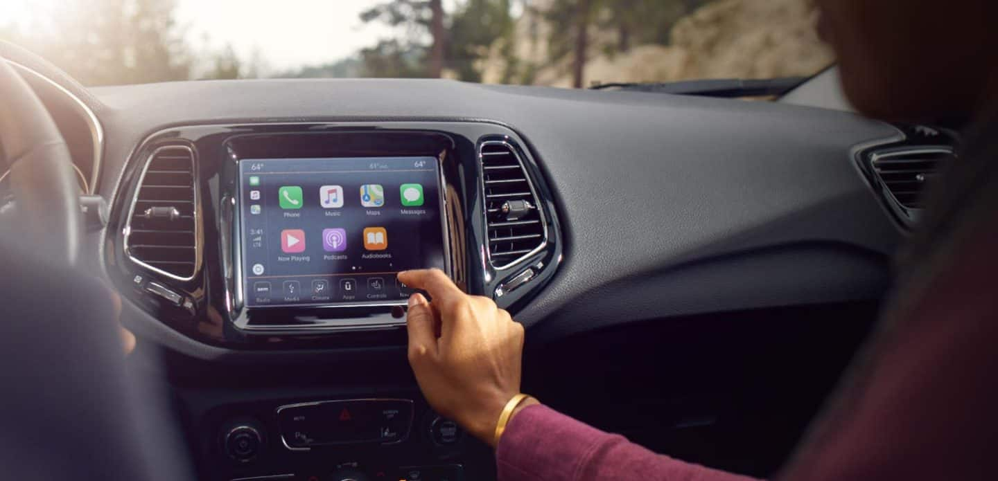 2019 Jeep Compass Stylish Interior Features