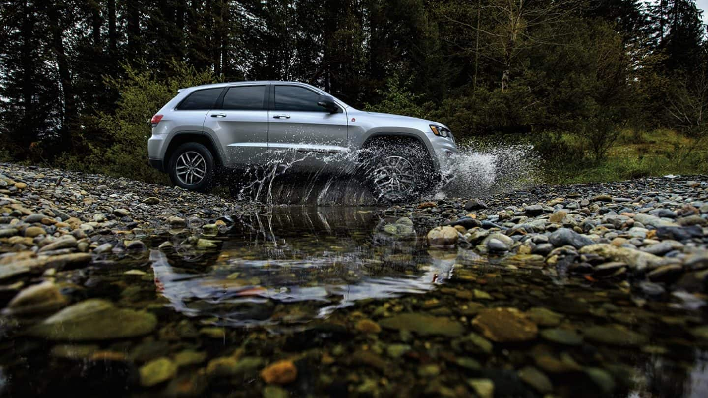 2020 Jeep Grand Cherokee crossing stream