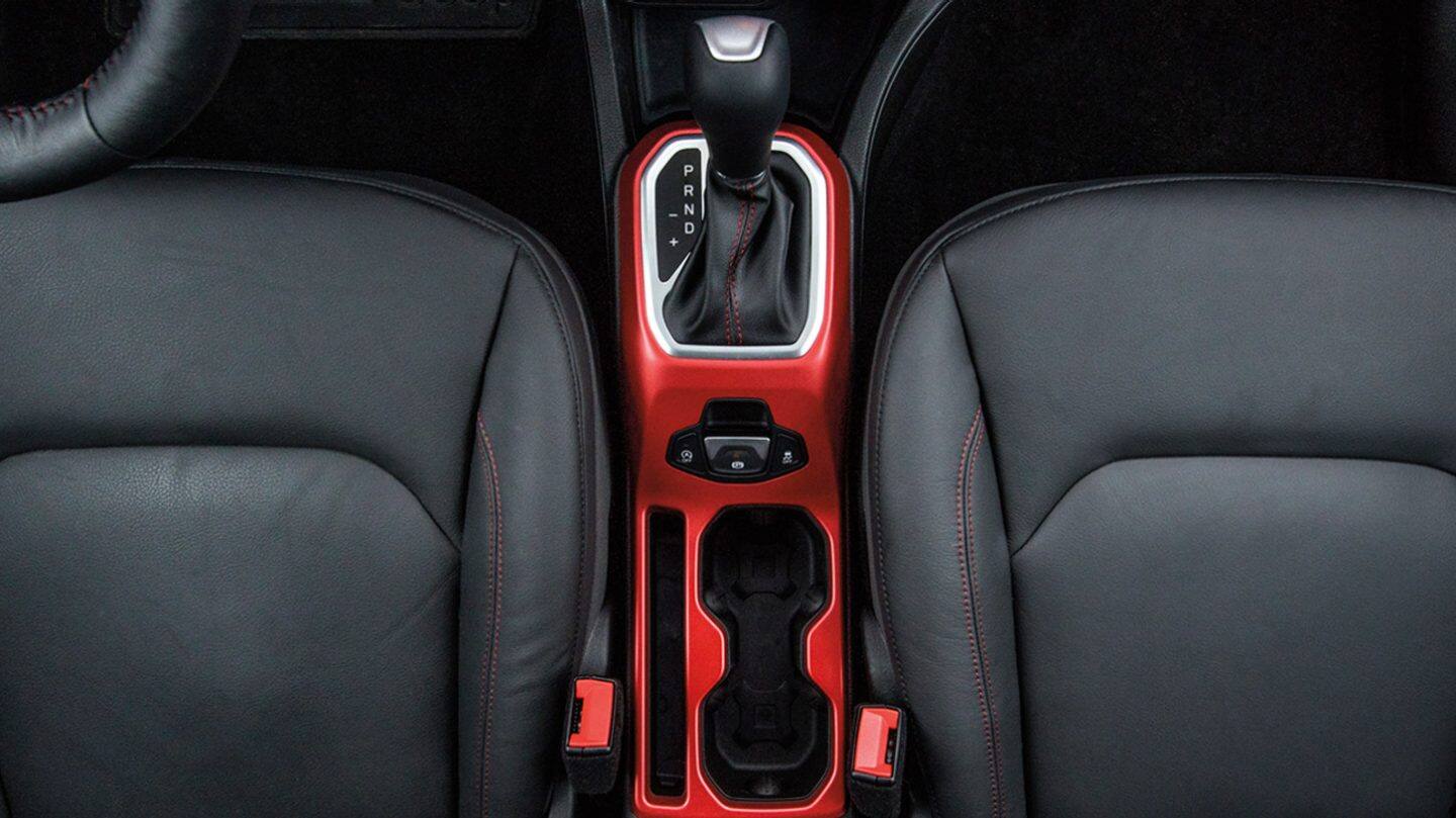 Jeep Renegade Photo And Video Gallery