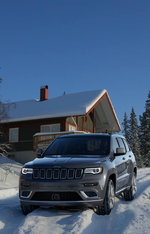2021 Jeep® Grand Cherokee Most Awarded SUV Ever