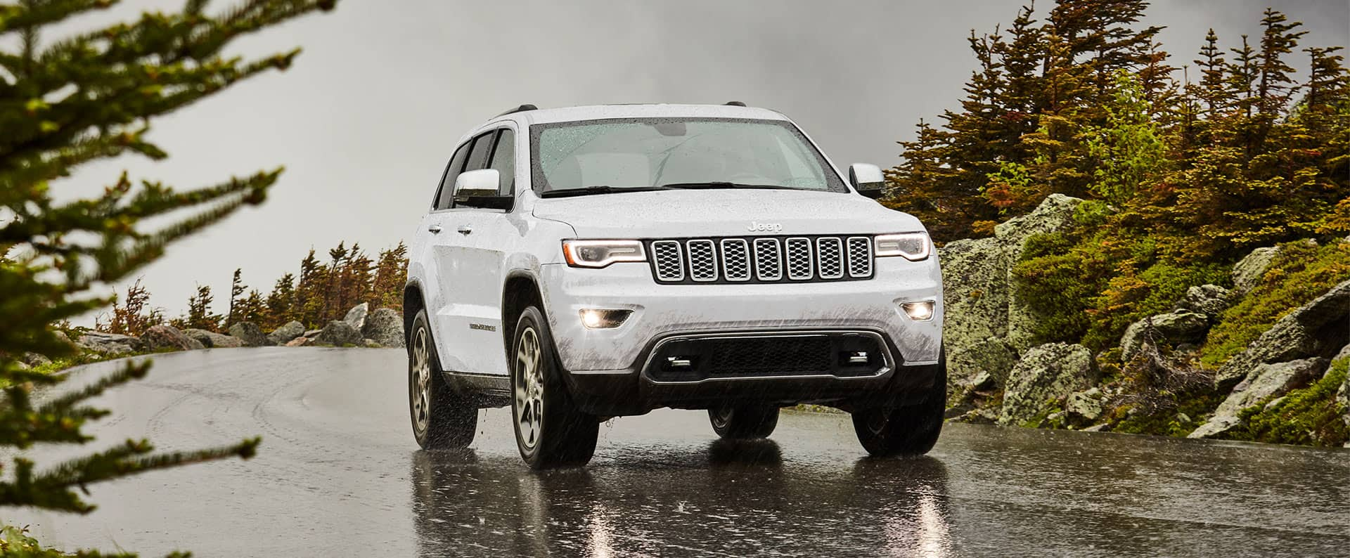 2021 Jeep® Grand Cherokee Safety & Security - Safe Suv