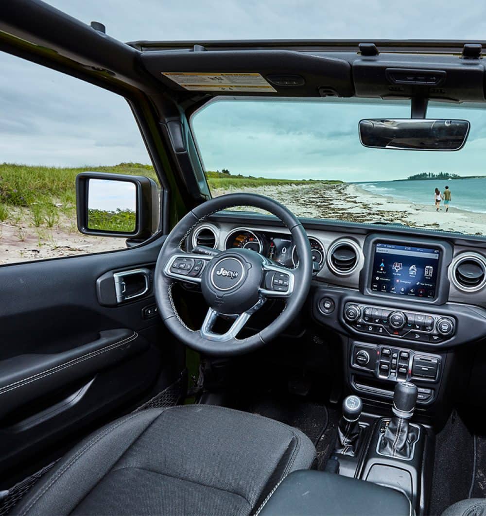Jeep wrangler 2025 sahara accessories