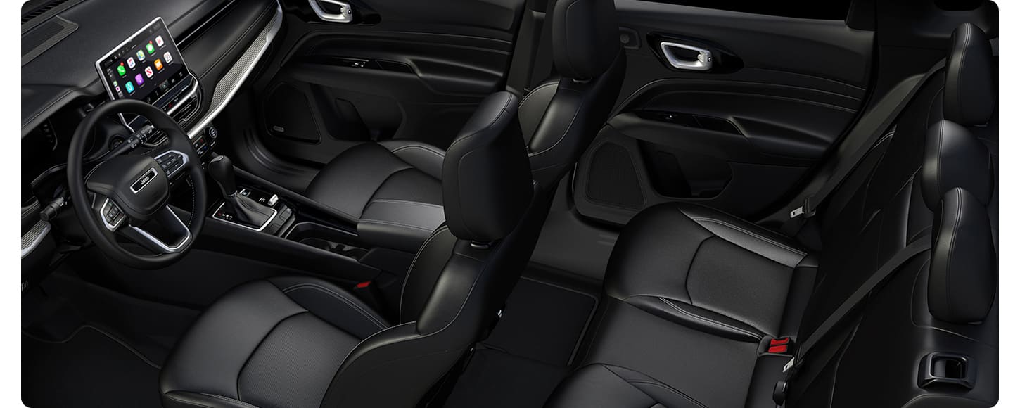 2022 Jeep Compass High Altitude Interior 