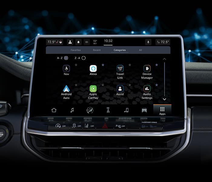 2023 Jeep® Compass Technology Uconnect® & Navigation