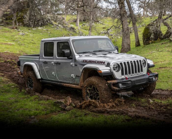2023 Jeep® Gladiator Exterior Soft Top, Hard Top & More