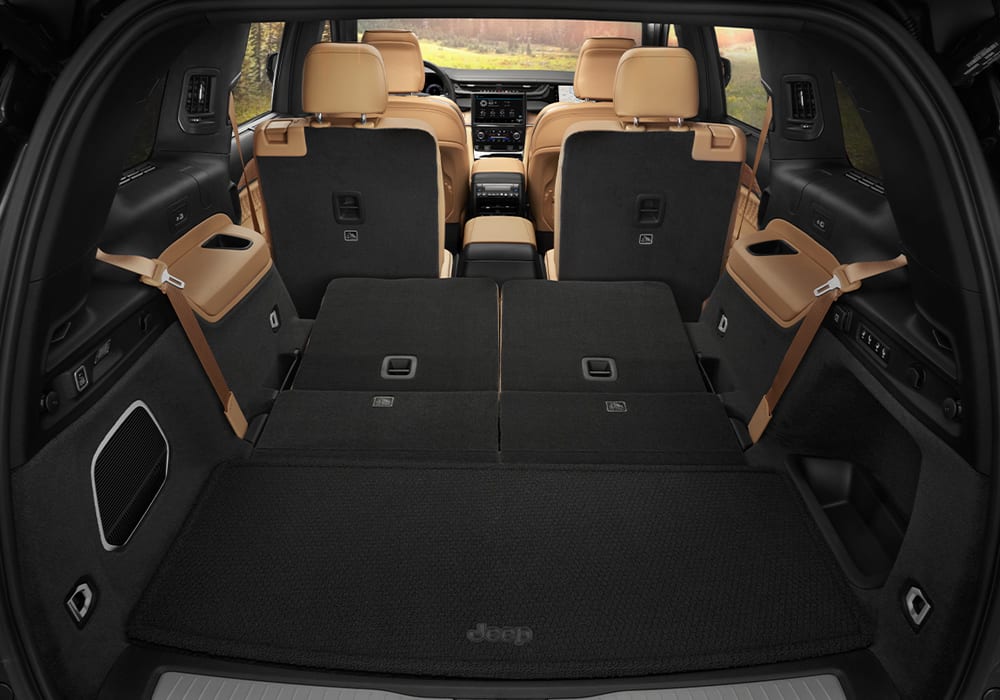 Does Jeep Grand Cherokee Come With Third Row Seating Elcho Table