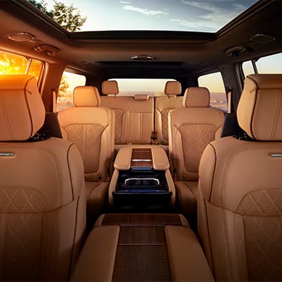 8 2025 passenger jeep
