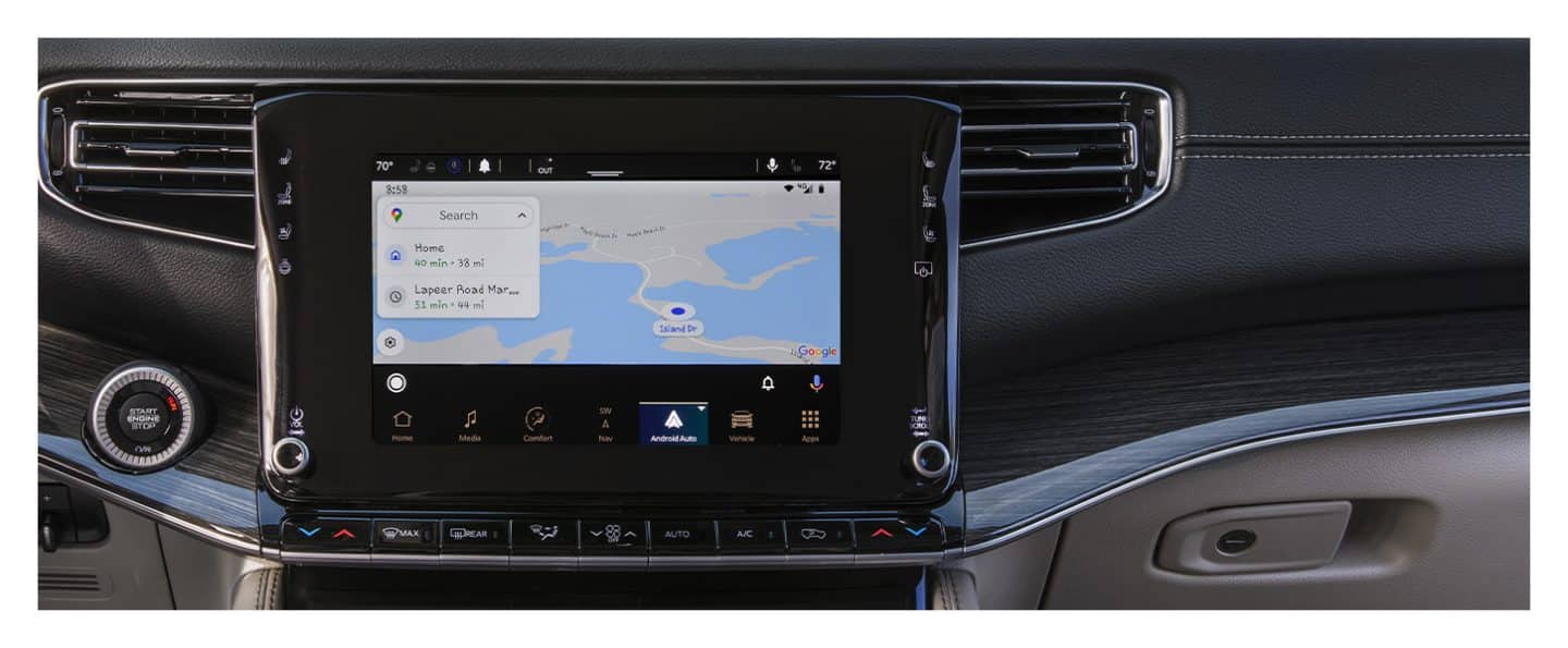 The Uconnect touchscreen in the 2023 Wagoneer Series II with map guidance on-screen.