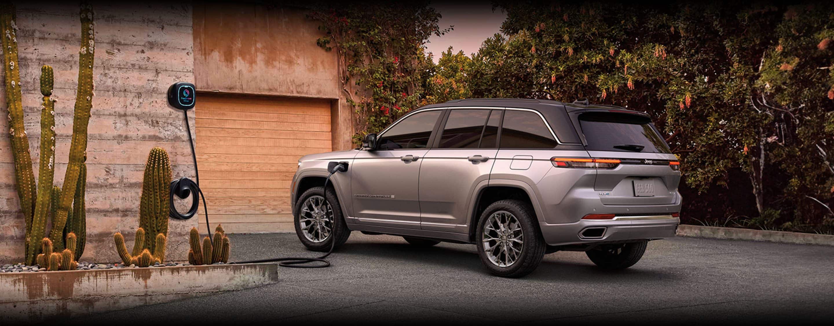 2024 Jeep Grand Cherokee 4xe Range and Charging Speed