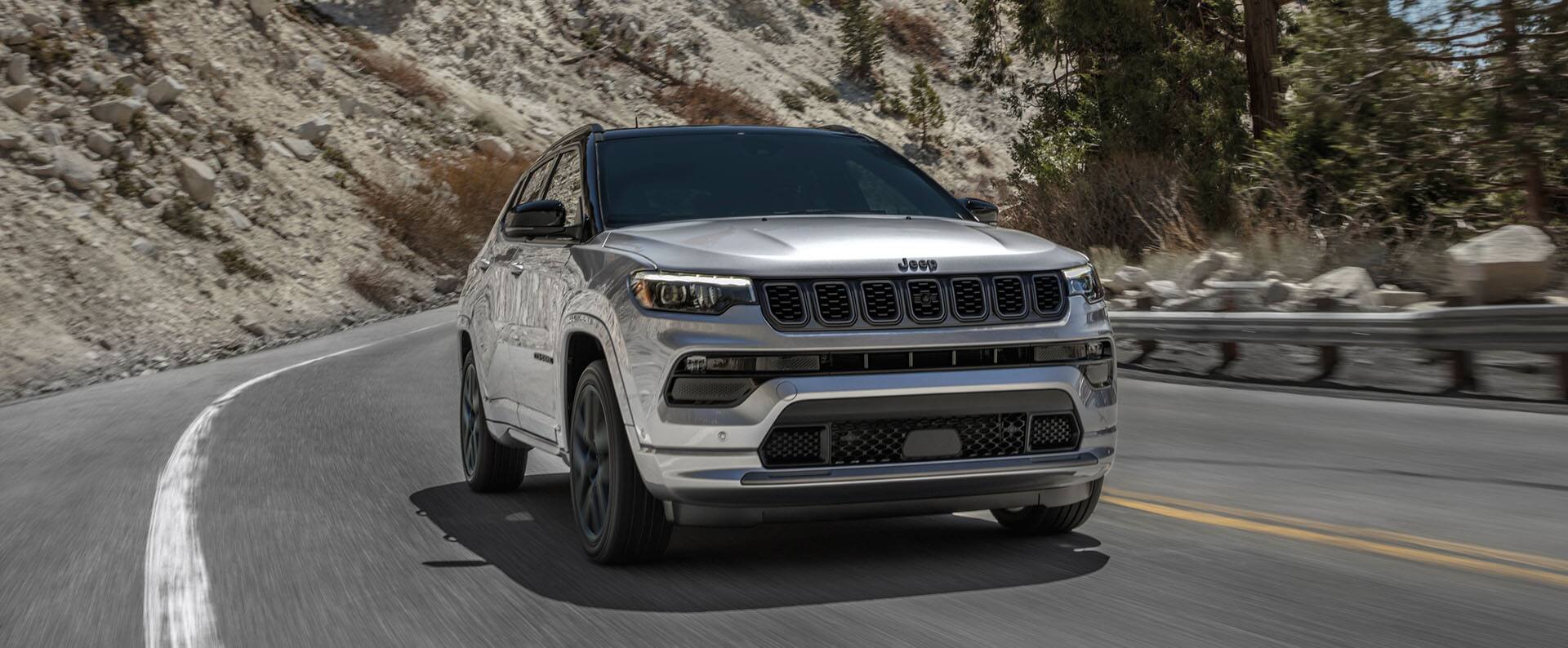Jeep Compass 2025 Da Rienda Suelta A Este Potente SUV Compacto Turbo