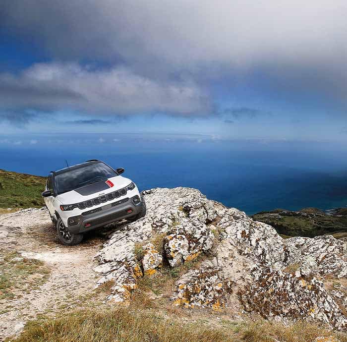 Compare SUVs - The 2025 Jeep® Compass Vs the Competition