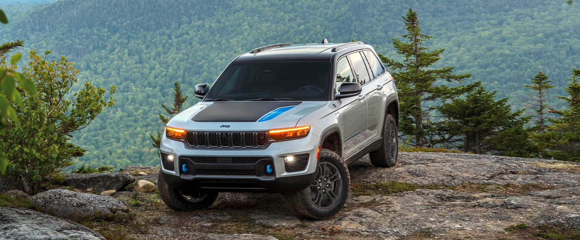 Jeep electric cherokee 2025