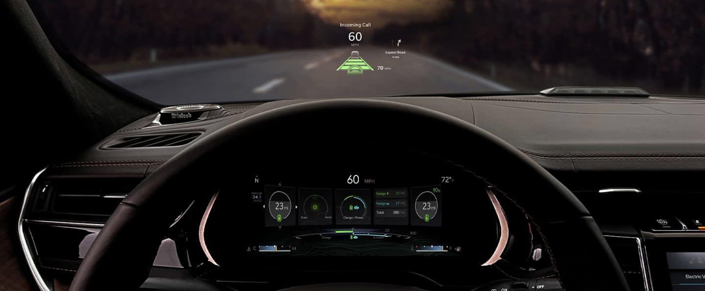 2024 Jeep Grand Cherokee 10 inch full color heads up display