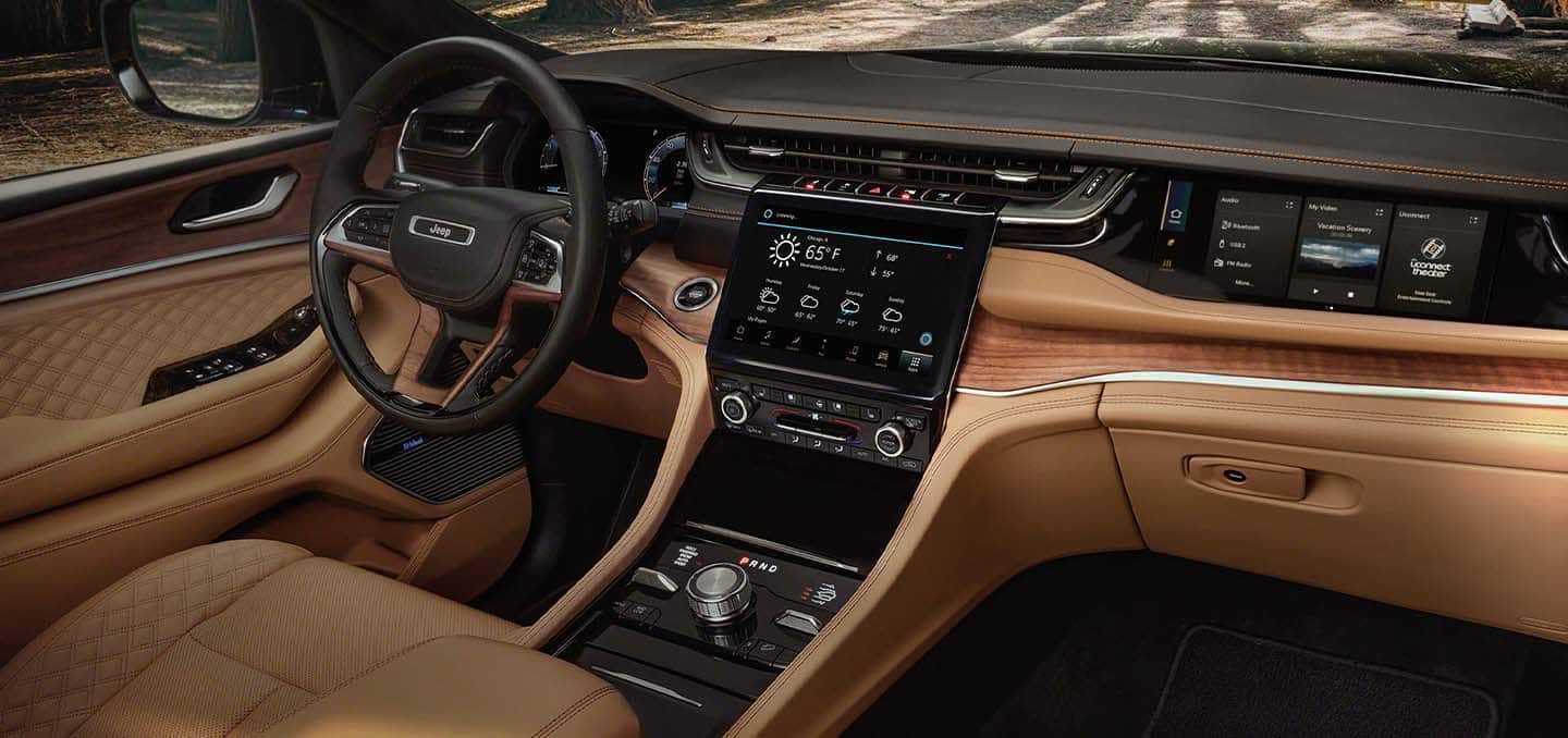 2025 Jeep Grand Cherokee Interior Features and Dimensions