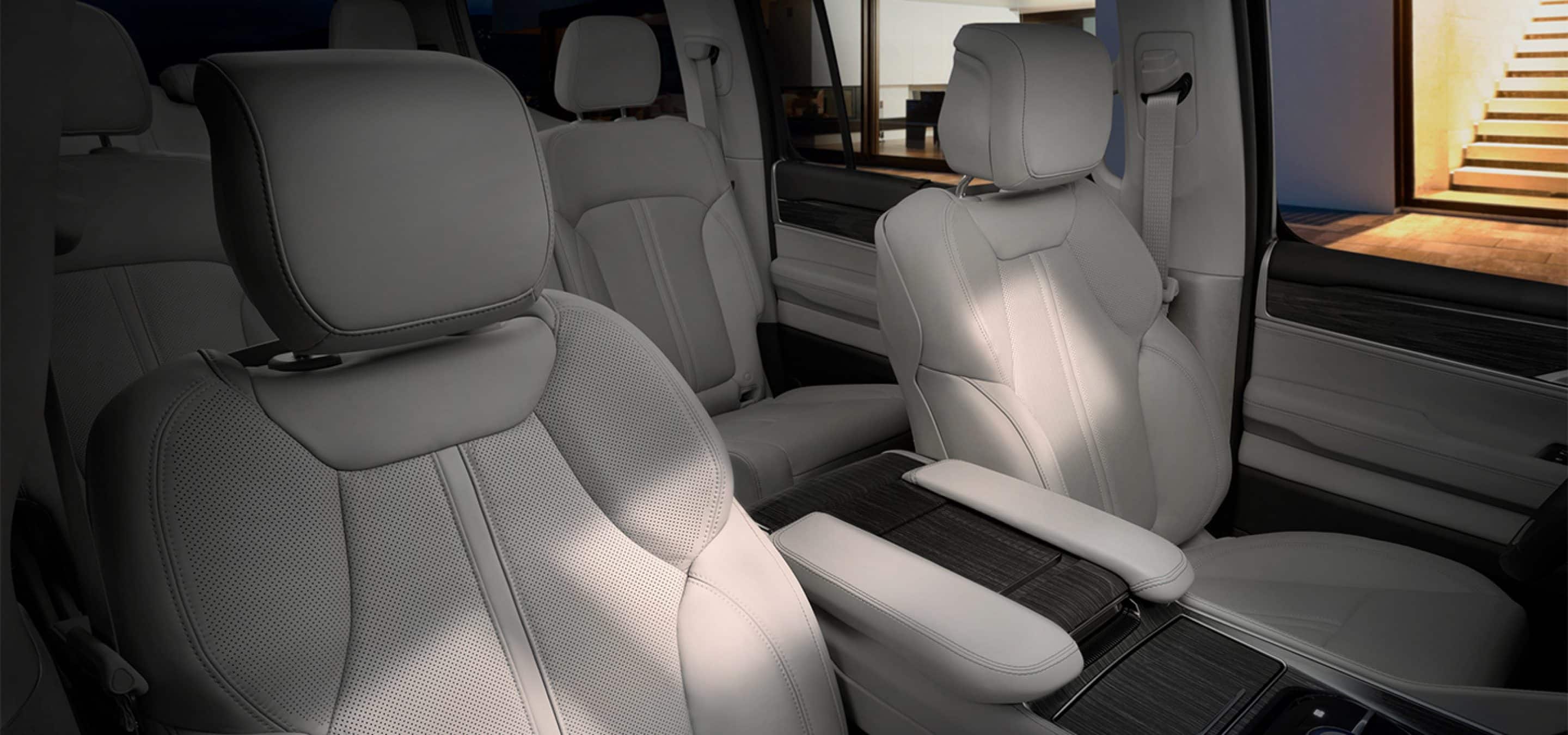 2025 jeep wagoneer three rows of seating