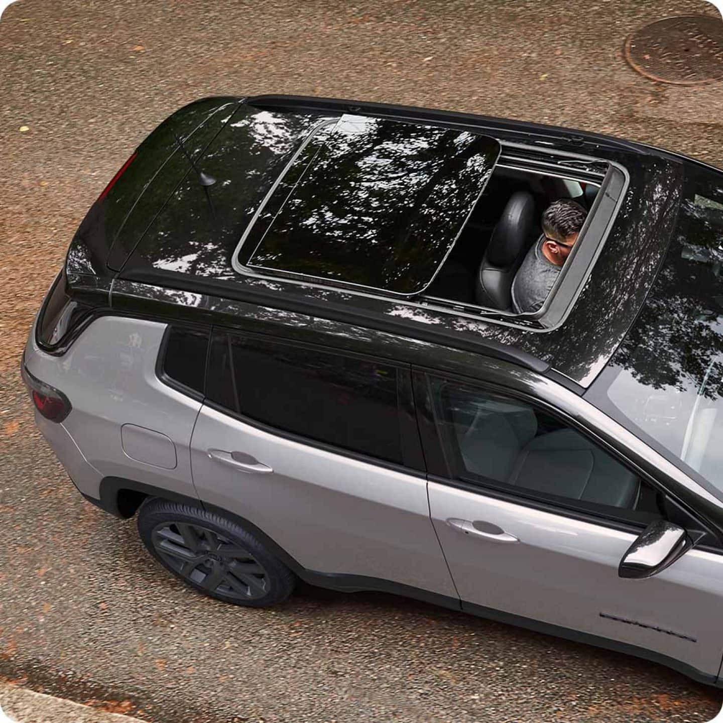 Does Jeep Compass Have Sunroof? Features, Options & Guide