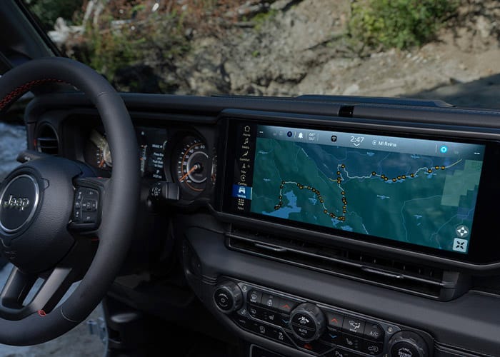 2026 Jeep® Gladiator - Tech, Safety Features, and Navigation