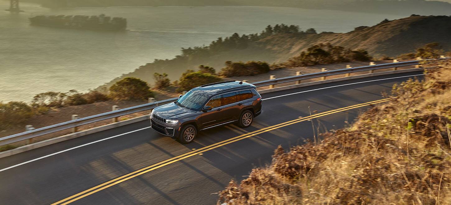 2026 Jeep Grand Cherokee interior