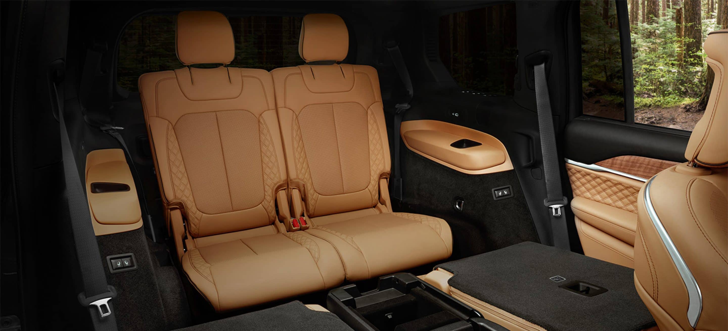 2026 Grand Cherokee premium cabin interior