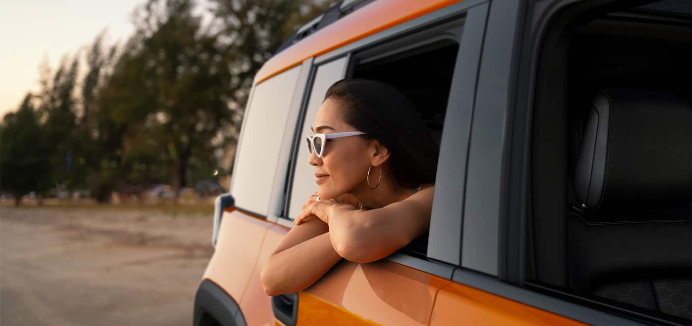 Official Jeep image of the 2026 Jeep Recon EV in side profile