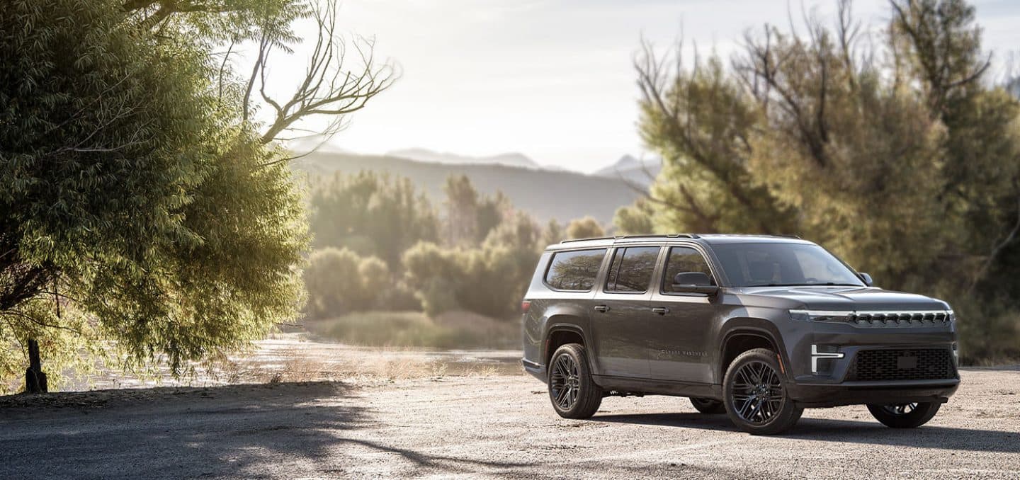 2026 Jeep Grand Wagoneer exterior profile