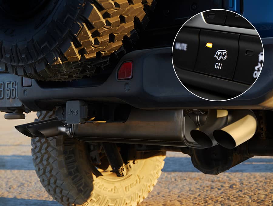 MY21-Wrangler-Rubicon-392-Hear-That-Hemi-Roar-Desktop-2.jpg