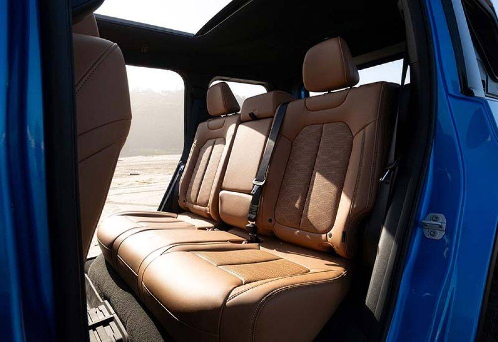 Jeep Recon rear seats