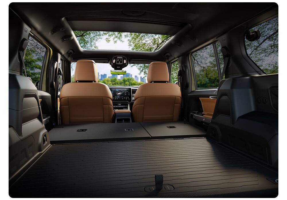 Jeep Recon cargo area