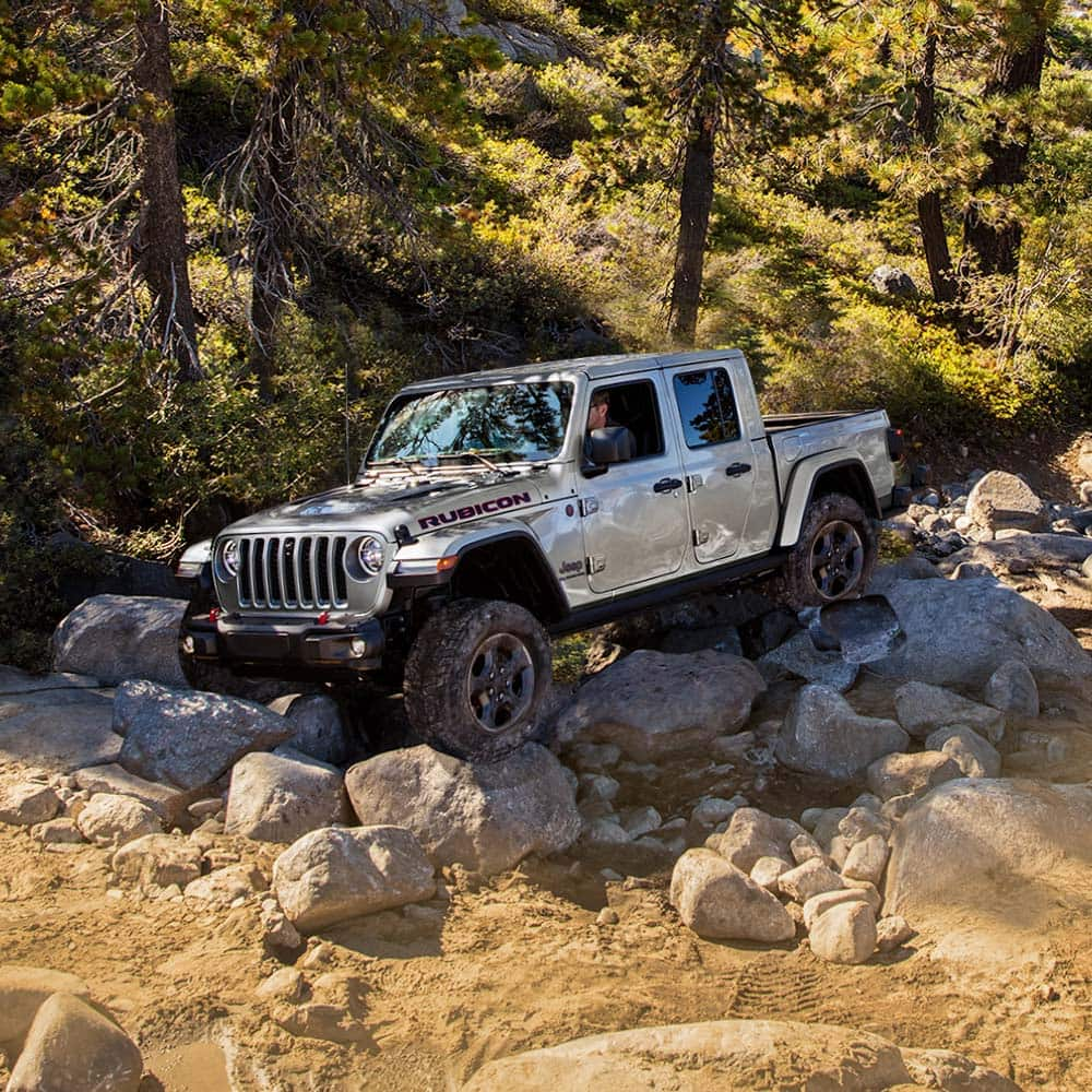 Jeep® Trail Rated Badge - Off-Road Vehicle Certification