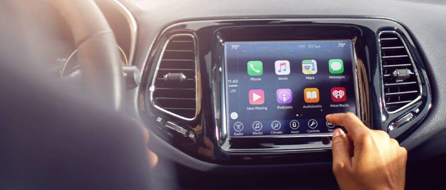 Jeep Uconnect® | Infotainment System Available on Jeep Models Jeep Uconnect® | Infotainment System Available on Jeep Models