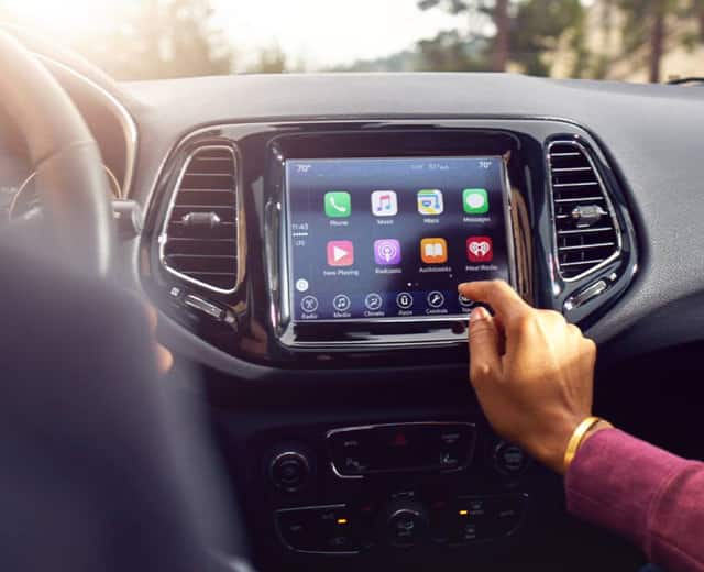 Jeep Uconnect® | Infotainment System Available on Jeep Models