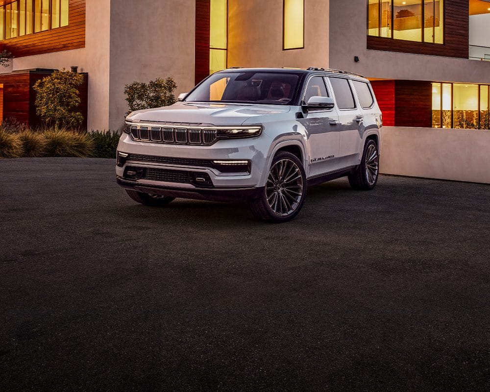 Jeep Grand Wagoneer Returns 